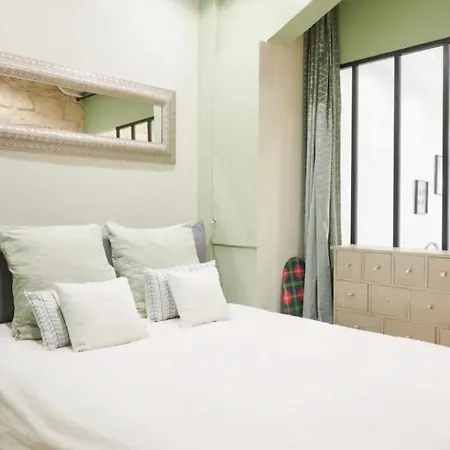 T2 With Wifi Near Montmartre Apartment Paris Exterior photo
